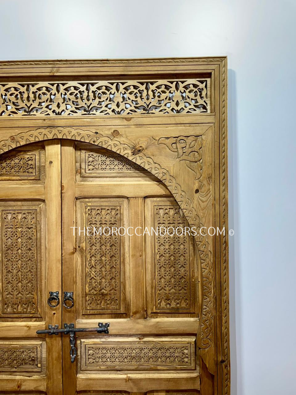 Personalized wooden door blending tradition and elegance
