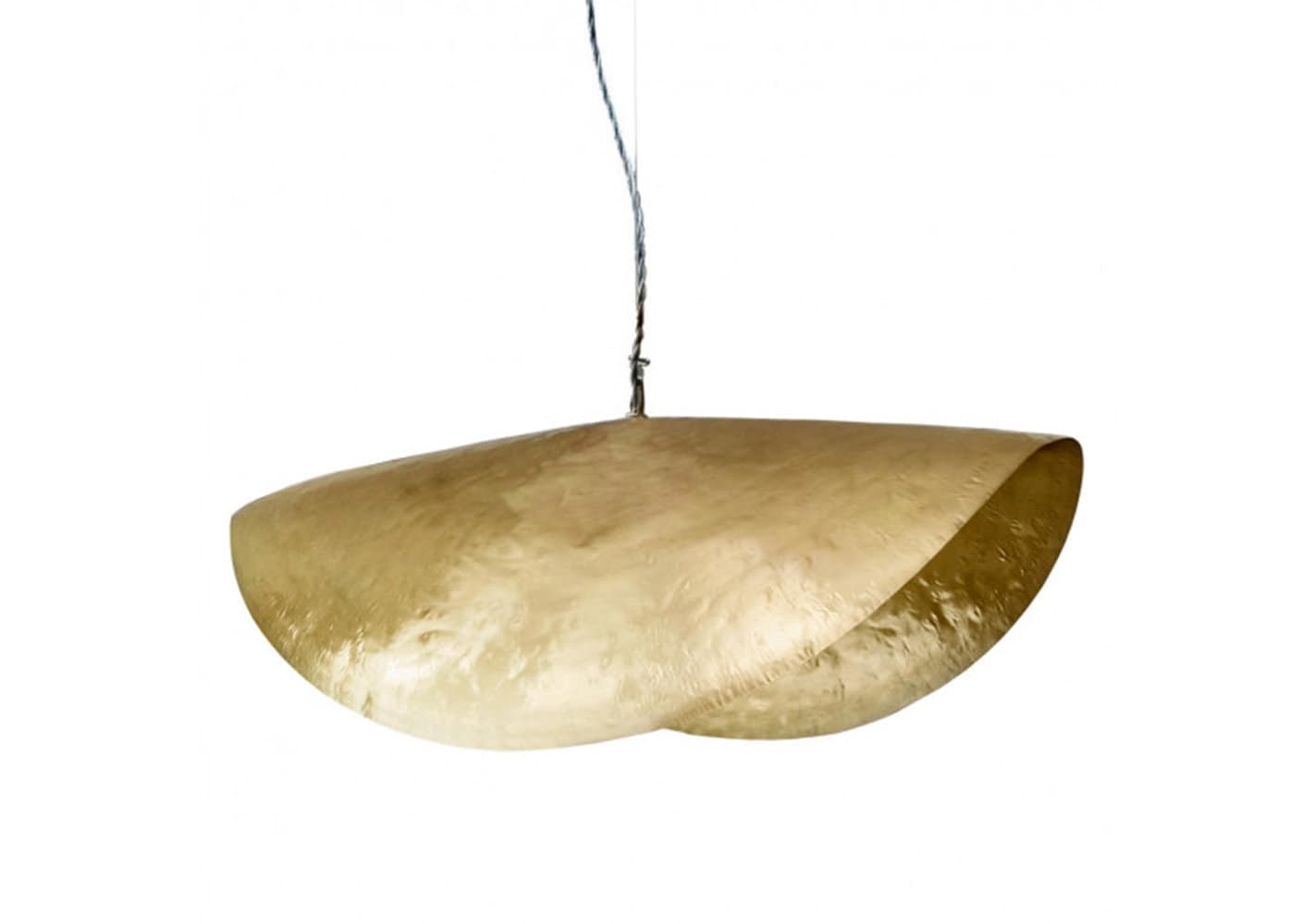 Lampe à Suspension en Laiton Présente un Abat-jour de Forme Distincte en Laiton Martèle BRASS PENDANT