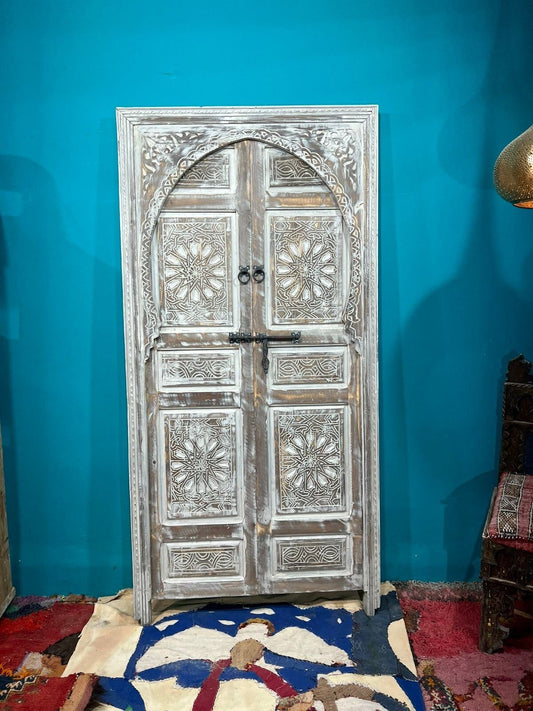 Entryway Moroccan Carved Wooden Door , Beautiful White Door Entirely Handmade