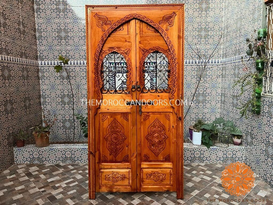 Porte double avec fenêtre en fer forgé a la marocaine Sculpté a la main, Wooden door, Vintage door, home doors, Custom Sliding Door