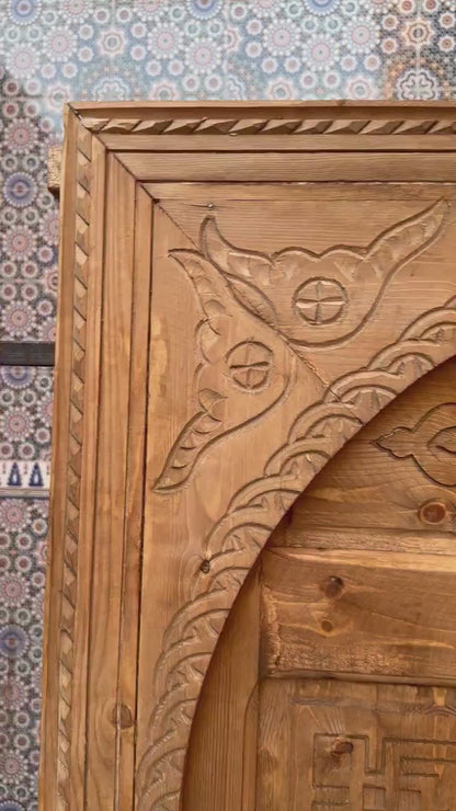 Exquisite hand-carved door showcasing Moroccan craftsmanship