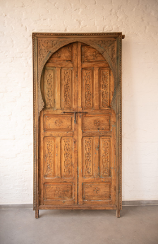 Marisa Door, Moroccan double door with size of 35.5 Inches / 90.17 CM - 82.5 Inches / 209.55 CM.