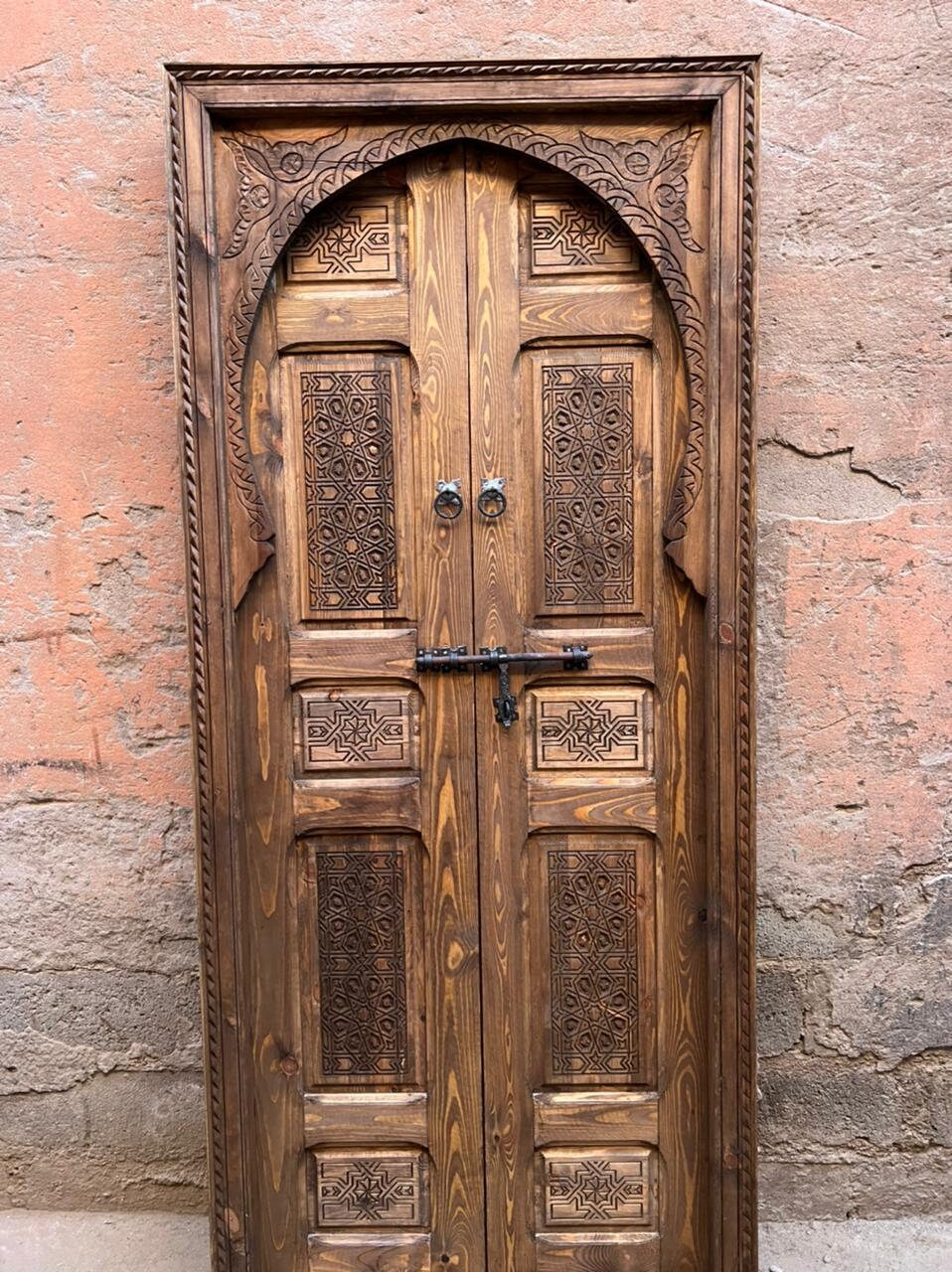 Carved Wooden Door with Solid Wood Breing a Timeless Legacy for Your Home, We can also Make It According to your Measurements