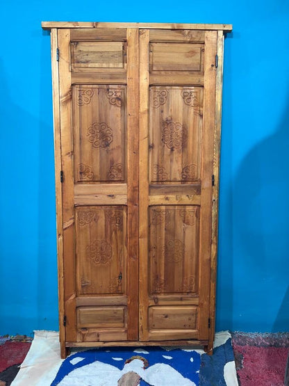 Moroccan Interior Door, Traditional Wooden Carved pannel of Best Quality of Wood , Amazing Carved Moroccan Door