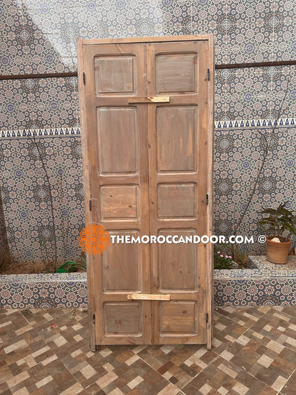 Elegance and Moroccan craftsmanship combine in this custom hand-carved door with white Color, bringing the magic of Morocco into your home.