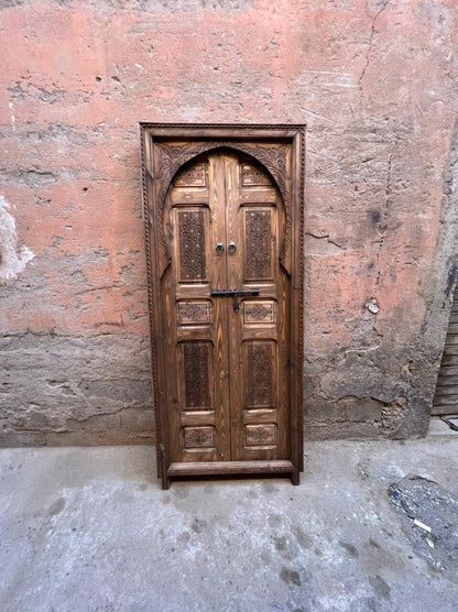 Carved Wooden Door with Solid Wood Breing a Timeless Legacy for Your Home, We can also Make It According to your Measurements